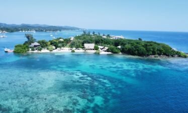 excursions to bradys cay in Roatan